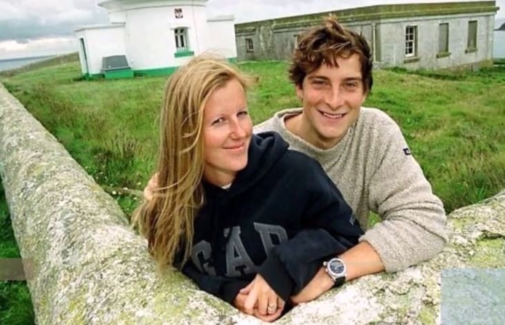 BEAR GRYLLS 